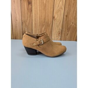 American‎ Eagle Ankle Boots Women 8.5 Tan Faux  Suede Buckle